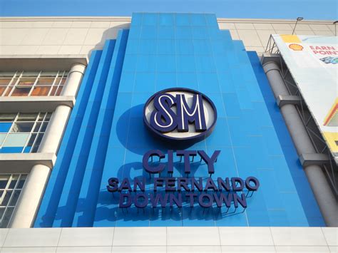 Exploring SM City San Fernando Downtown: A  .